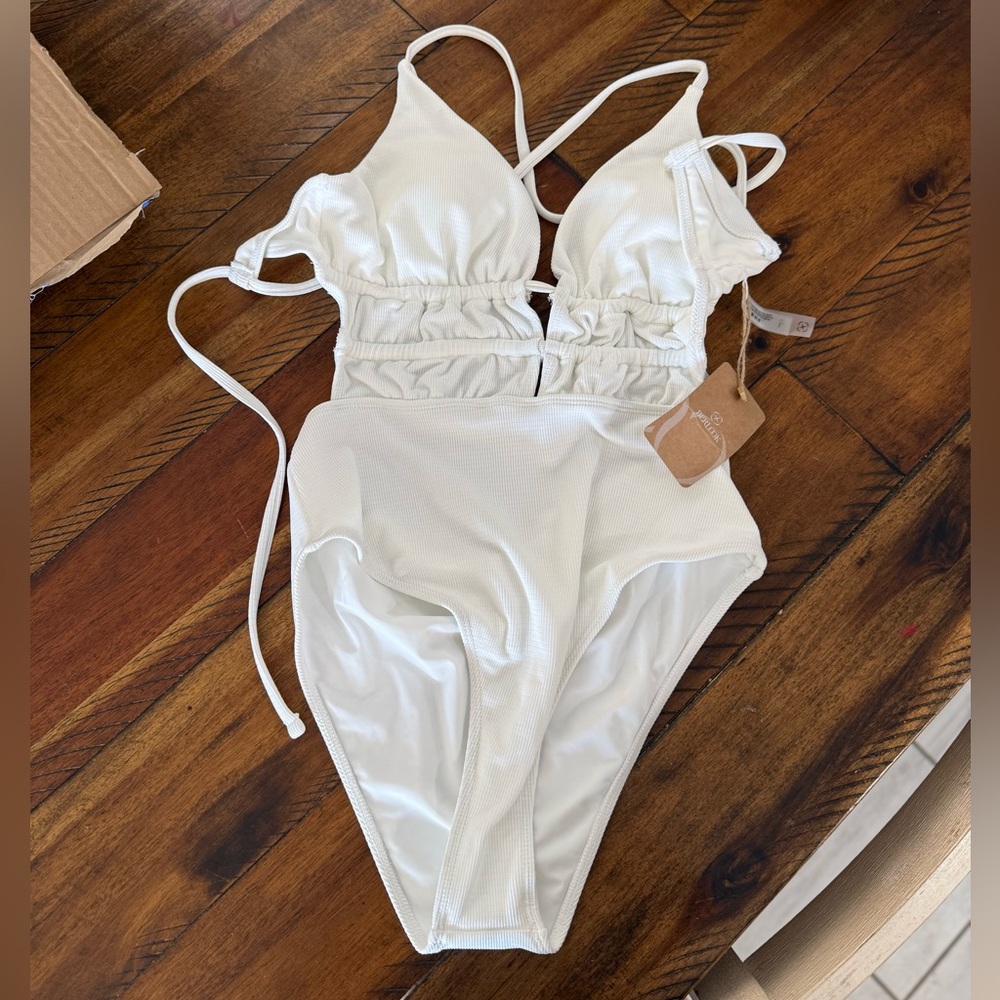 Berlook one piece swimsuit